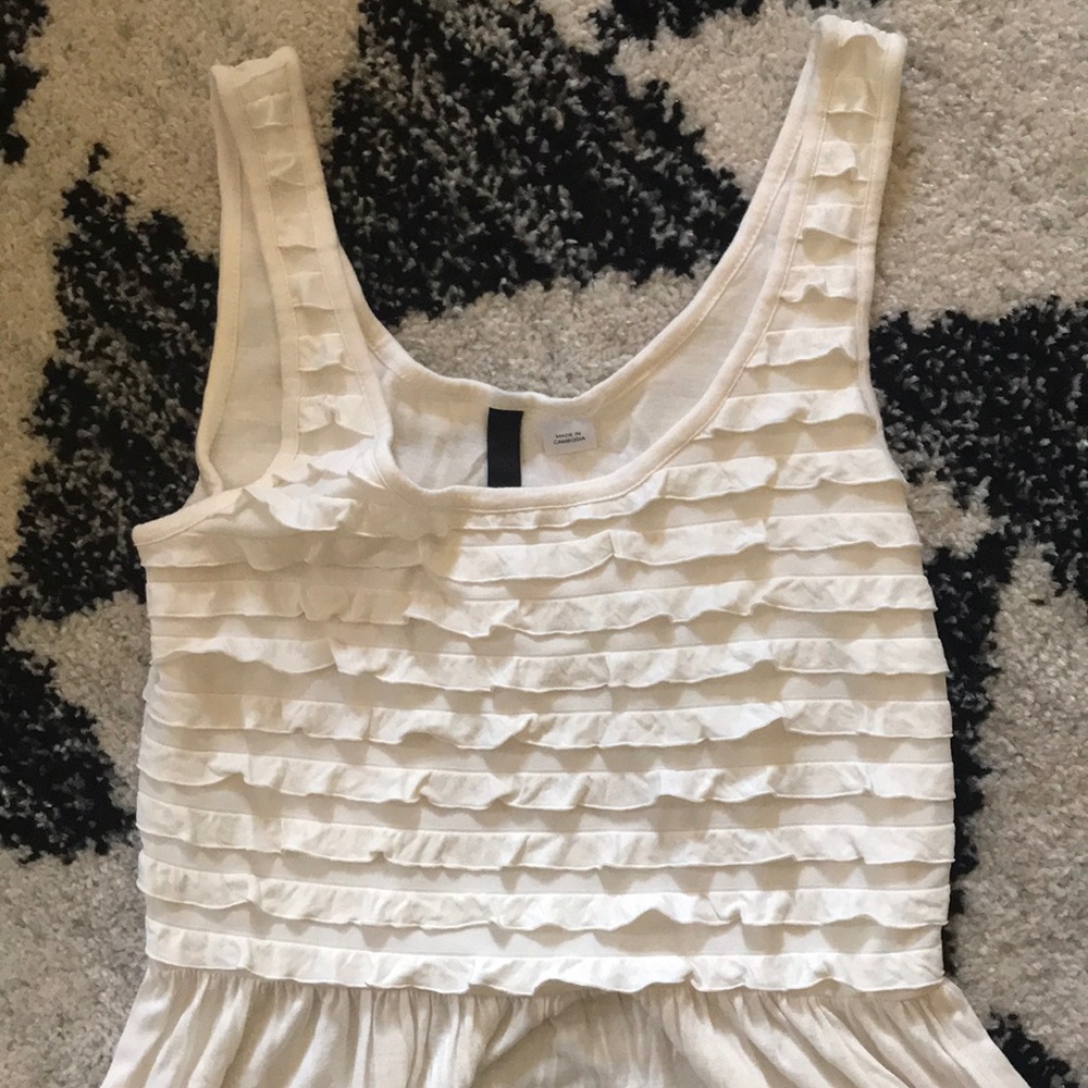 💕 3/$25 Divided Ruffled Dress - Picture 3 of 3